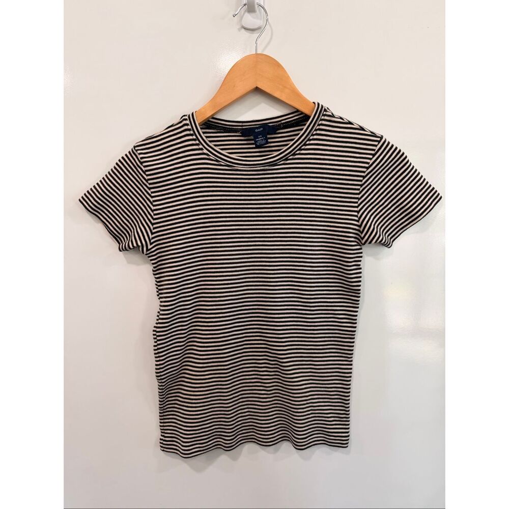 Vintage GAP Black White Stripe Ribbed Tee XS